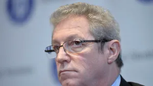 Adevărul despre molecula ce tratează COVID-19! Este sau nu blocată de patru zile în Vama Bucureşti?
