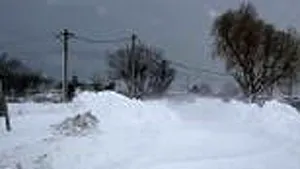 Dolj: Treizeci de localităţi fără curent electric din cauza ninsorilor
