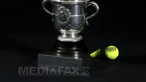 Cupa Suzanne Lenglen, trofeul învingătoarei de la Roland Garros - FOTO