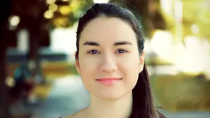 O româncă s-a calificat în semifinala Concursului Enescu 2014 la secţiunea Pian