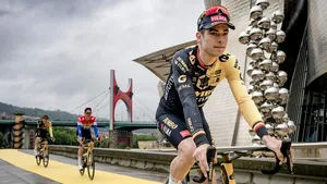 Van Aert a părăsit Turul Franţei pentru a fi alături de soţie la naşterea celui de-al doilea copil