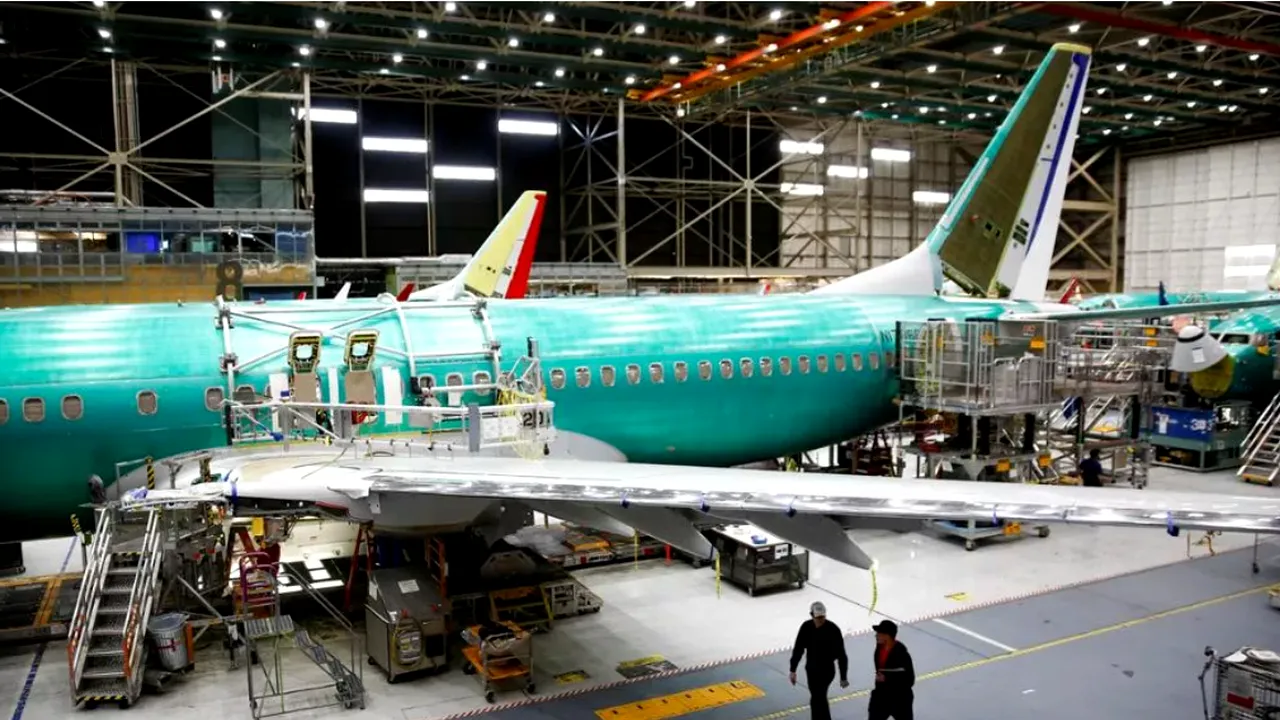 Avioanele Boeing, pericol public: găuri făcute greşit pe fuselajul modelului 737

