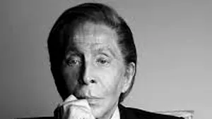 LIFE Creatorul de modă italian Valentino a murit