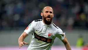 Oficial: Croatul Ante Puljic, fostul fundaş al echipei Dinamo Bucureşti, a semnat cu Tom Tomsk