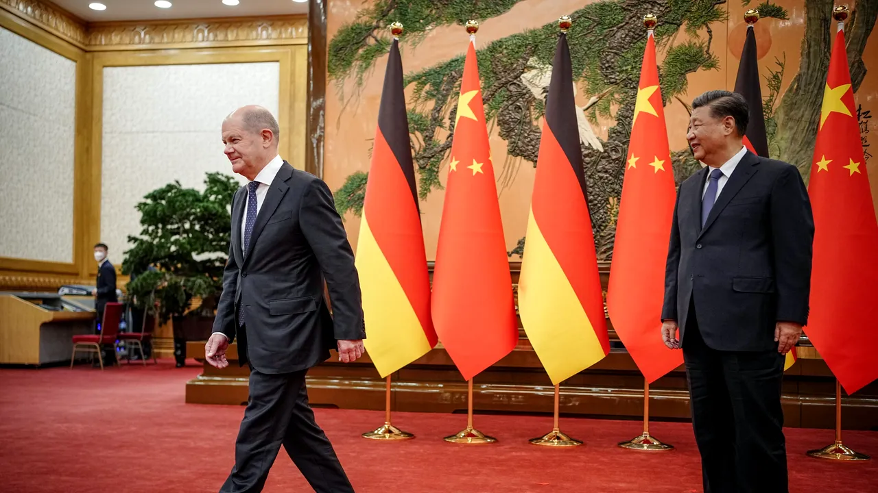 Germania va adopta o strategie privind China pentru a reduce dependenţa de Beijing: 