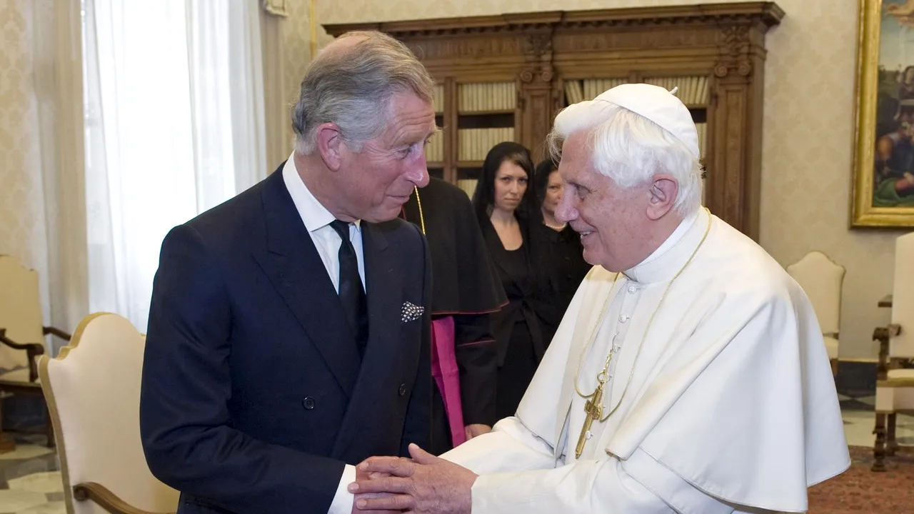 Charles al III-lea laudă eforturile fostului Papă Benedict de a-i apropia pe catolici şi anglicani