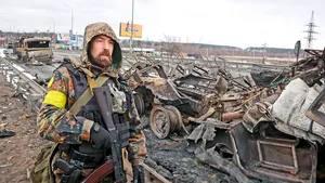 Bombardamentele continuă. Sunt nouă morţi şi 57 de răniţi în Lviv 