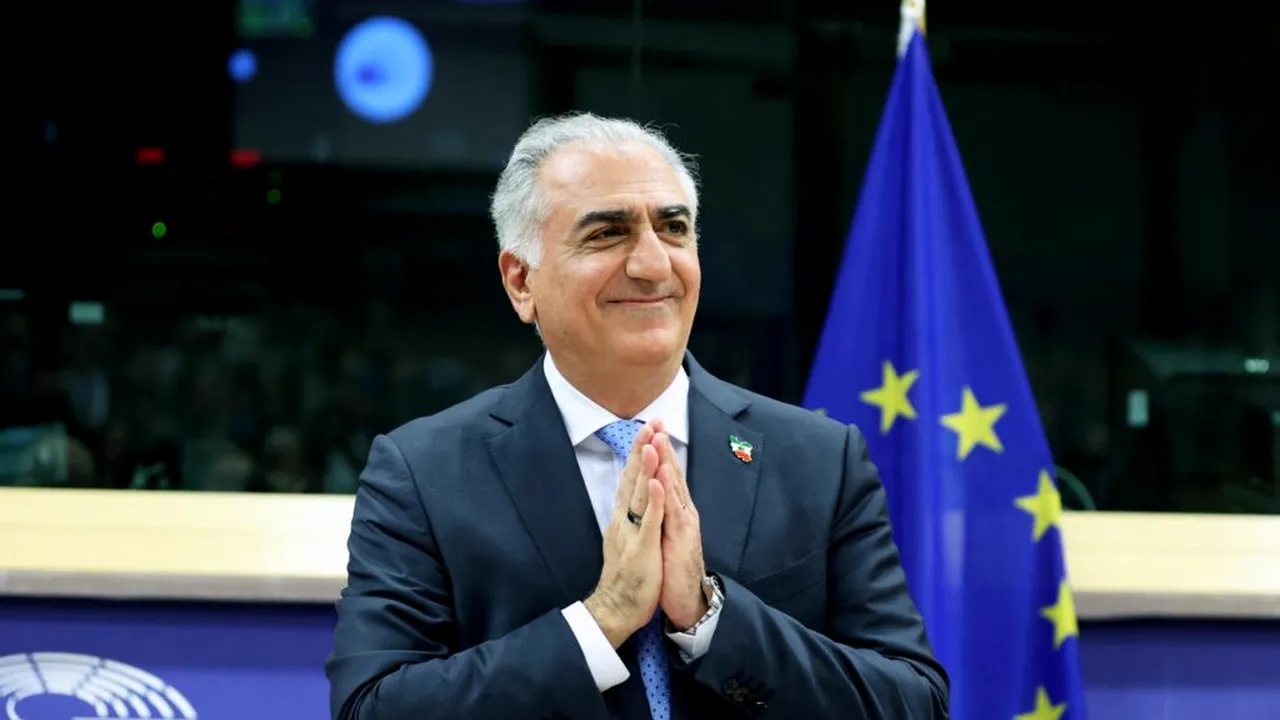 Prințul moștenitor al Iranului vede în moartea lui Khamenei un moment istoric pentru viitorul țării