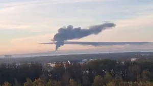 Incendiu la o rafinărie Lukoil din Rusia, după un posibil atac cu drone