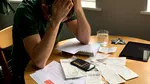 Un român a cerut intrarea în insolvență personală pentru datorii de 500.000 de euro! Câte solicitări s-au depus la ANPC de când a apărut legea și ce condiții trebuie îndeplinite