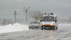 Treisprezece oameni au fost răniţi într-un accident pe DN 76, în judeţul Bihor - VIDEO