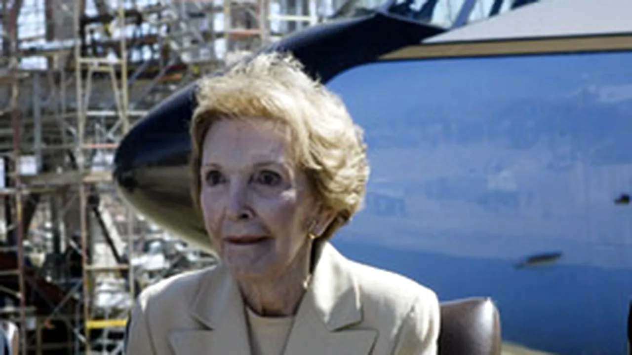 Nancy Reagan, spitalizată din cauza unei fracturi de bazin