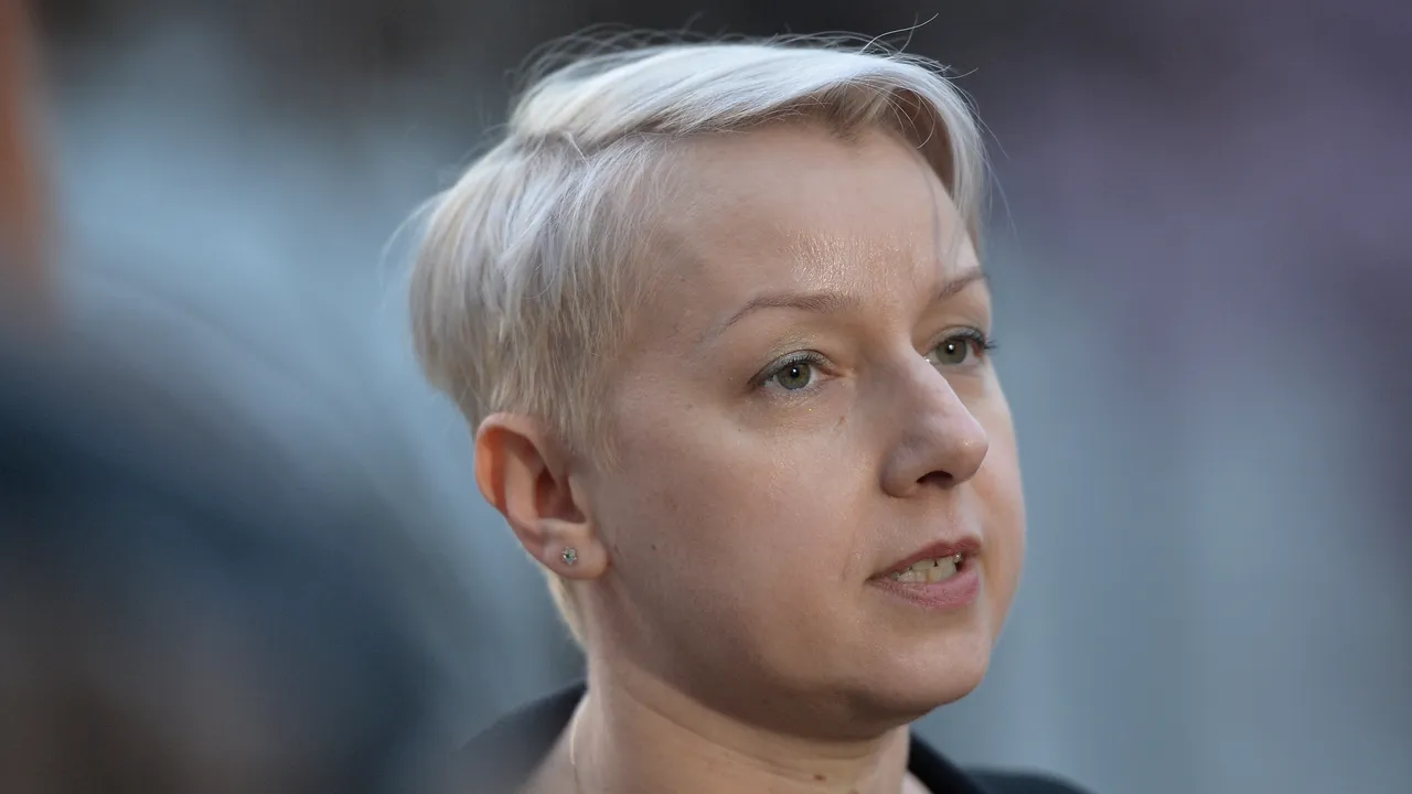 Dăncilă, întrebată dacă ar mai propune-o pe Gîrbovan la ministerul Justiţiei: Aş face-o cu toată încrederea. Nu cred că îşi mai doreşte