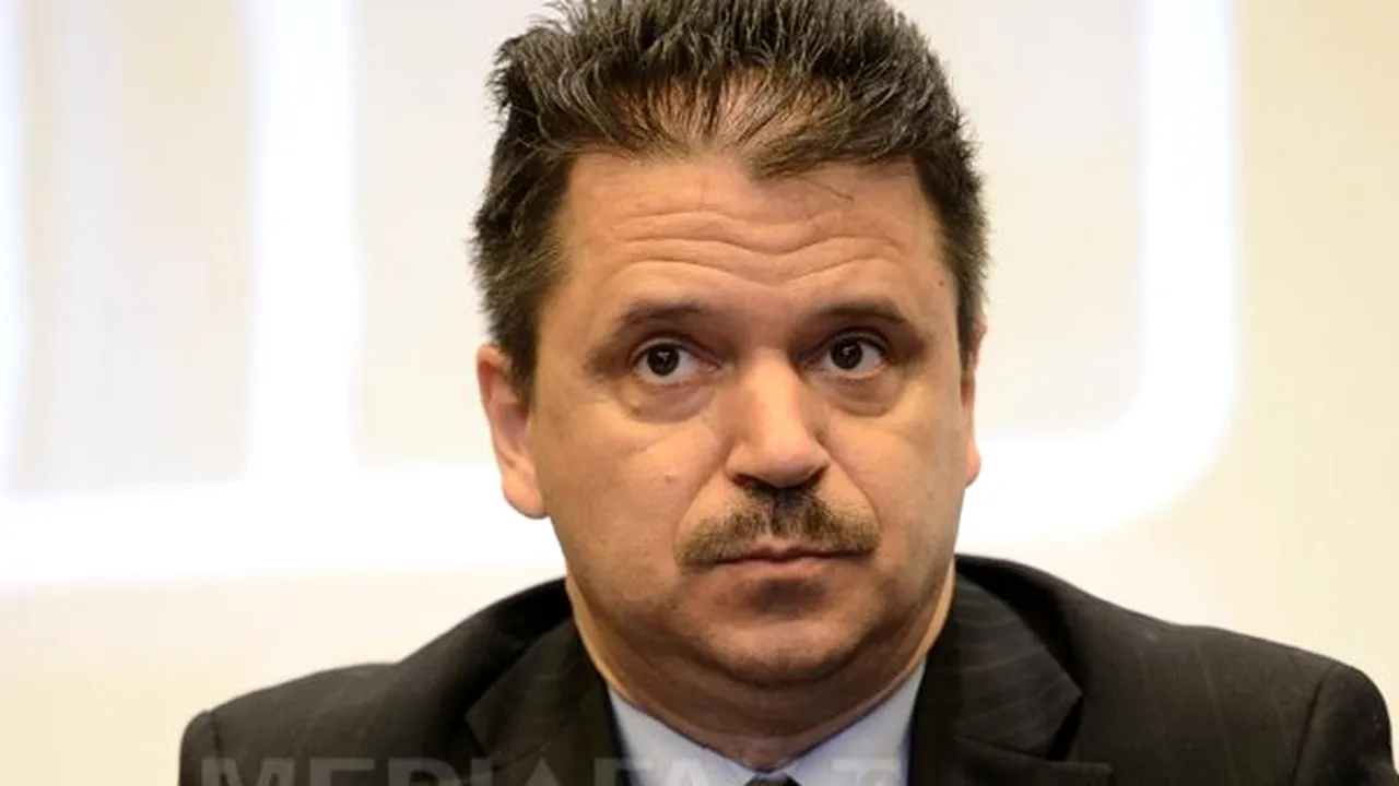 CONFERINŢĂ ZF - Sorescu, Rădăcini Grup: Importul de maşini second-hand, o junglă cu kilometri 