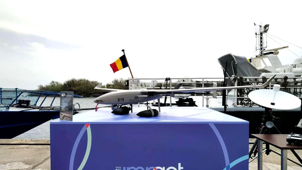 Poliţia de Frontieră a primit două drone de tip avion, cu decolare verticală