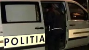 Patru bărbaţi au încercat să spargă un bancomat de pe Bulevardul Iuliu Maniu din Capitală - VIDEO