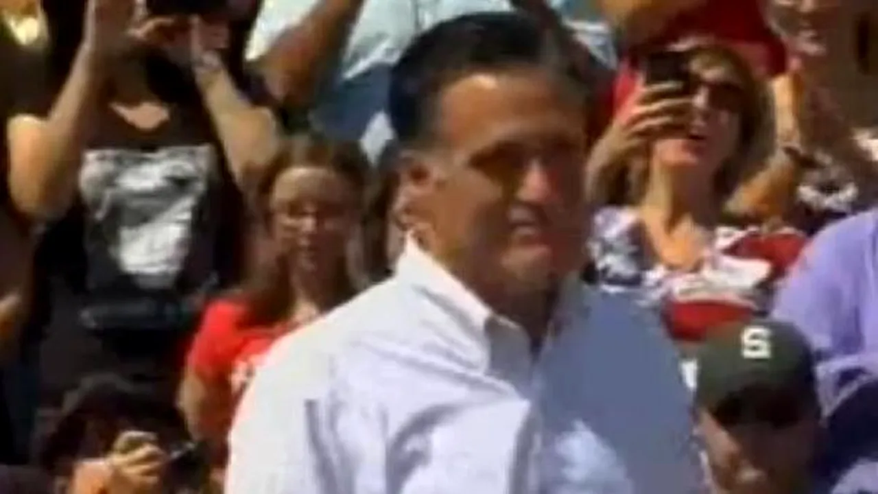 Ce glumă a făcut Mitt Romney despre certificatul său de naştere. Tabăra Obama a reacţionat - VIDEO