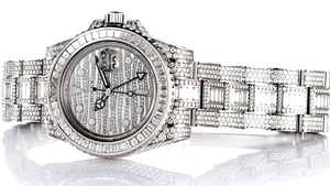 Cristiano Ronaldo s-a afişat cu cel mai scump Rolex din toate timpurile. Preţul ameţitor pe care îl are ceasul cu diamante