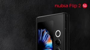 ZTE nubia Flip 2 – disponibil acum în România: performanță 5G, design pliabil spectaculos și ecran dual OLED