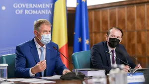 COMENTARIU Lelia Munteanu: Despre ce vorbeşte Preşedintele cu atâta patos? Despre nimic