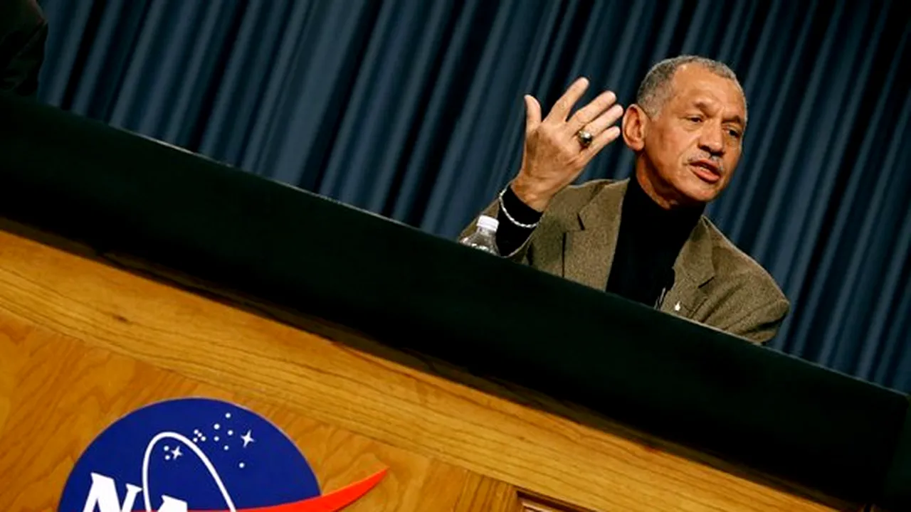 Directorul NASA afirmă că are misiunea îmbunătăţirii relaţiilor cu lumea musulmană