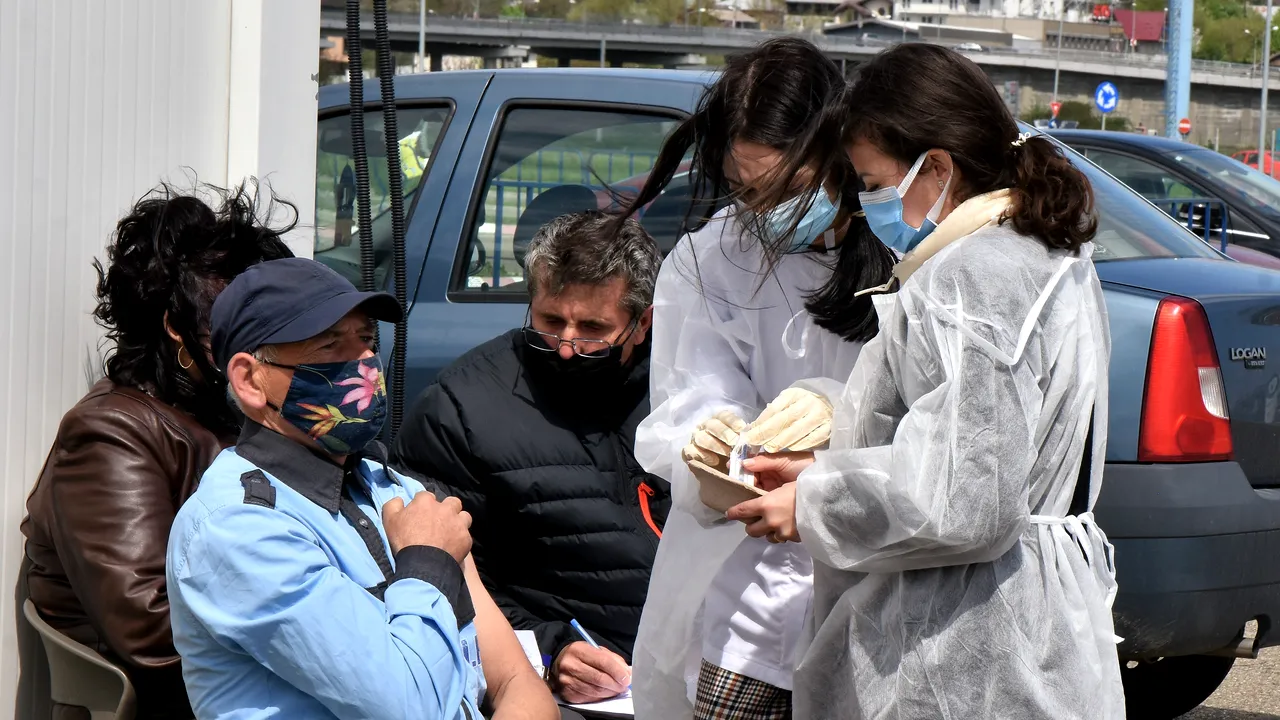 Ediţia a doua a Maratonului de vaccinare din Bucureşti are succes