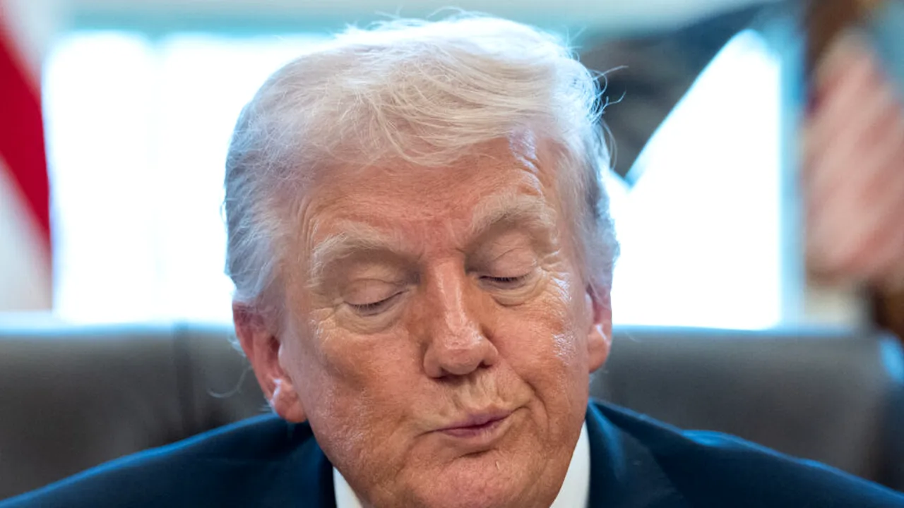 Blocajul cu Iranul l-ar putea lăsa pe Trump într-o poziție mai proastă decât înainte de a începe războiul