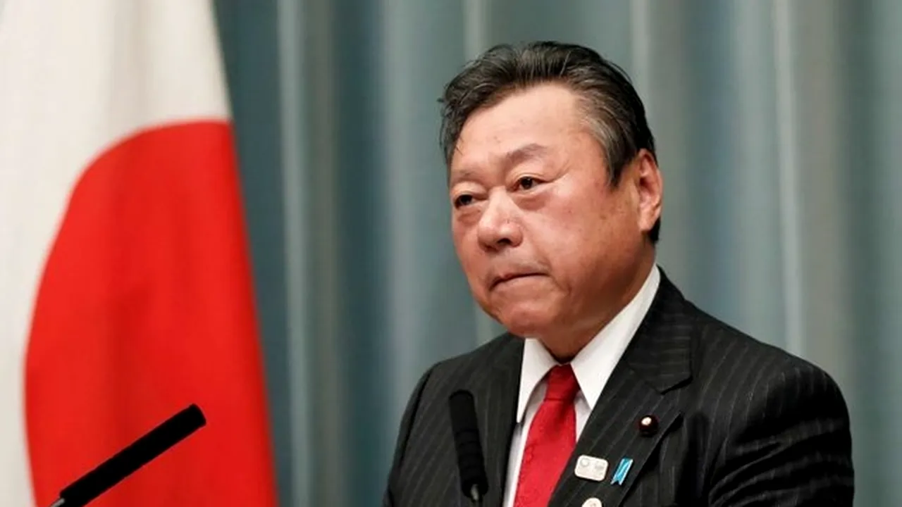 Ministrul securităţii cibernetice din Japonia recunoaşte: Nu am folosit niciodată un computer