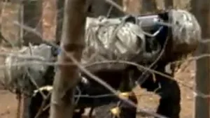 Următorul pas în confruntările militare? Câinii inteligenţi robotizaţi care fug mai repede decât Usain Bolt - FOTO, VIDEO  