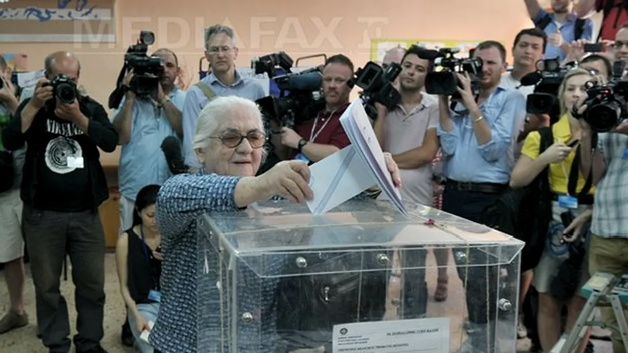 Presa greacă răsuflă uşurată după victoria partidelor care susţin austeritatea