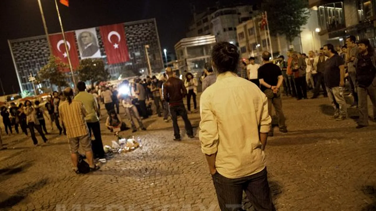 O nouă formă de protest în Turcia: Un 