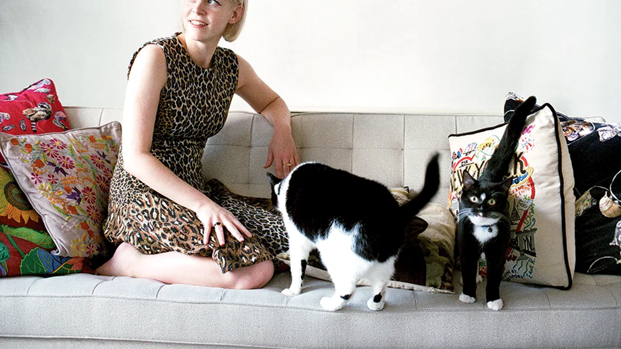 Prima revistă fashion dedicată pisicilor şi iubitorilor de feline, lansată la Londra