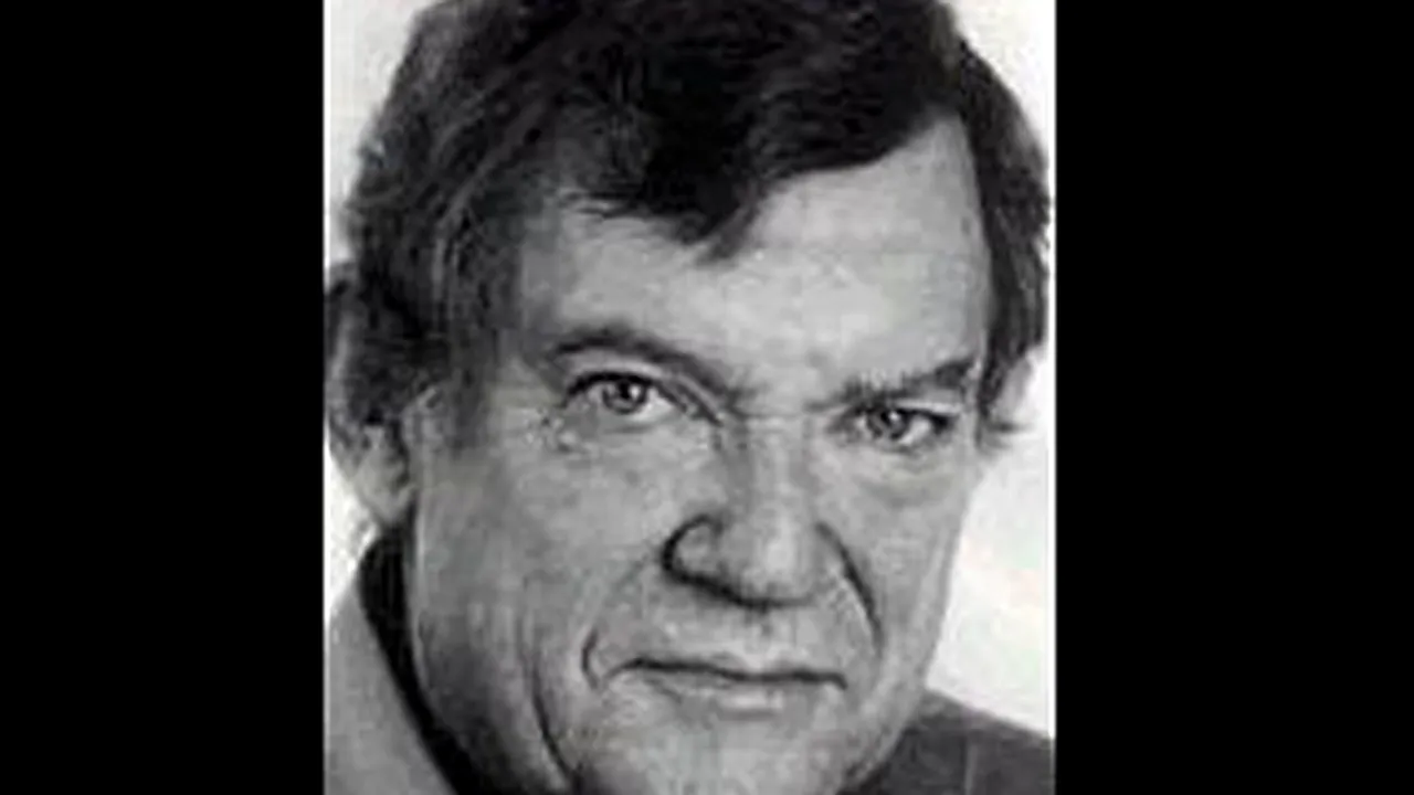 Criticul de artă Robert Hughes a murit la 74 de ani