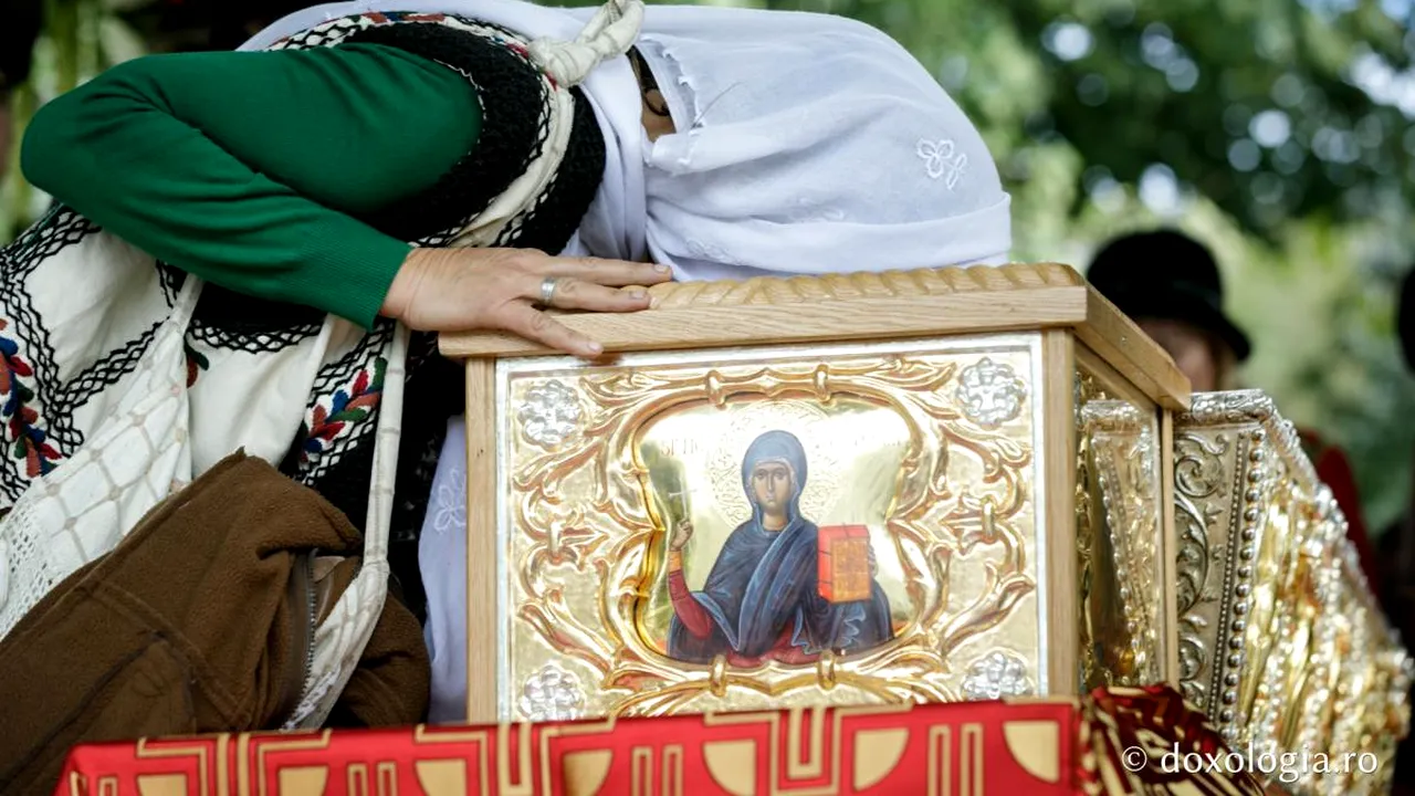 Pelerinajul de Sfânta Parascheva, afectat de restricţii. Reacţia Bisericii faţă de măsurile impuse în ultimul moment