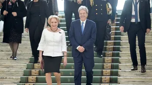 Dăncilă şi Gentiloni au discutat despre comunitatea românilor din Italia