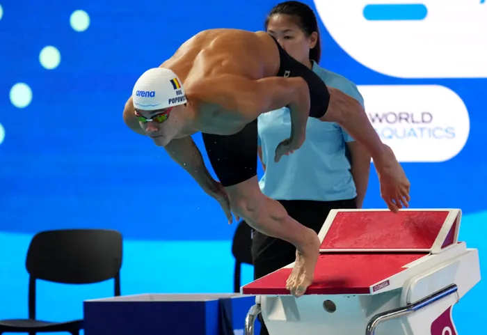 Breaking News David Popovici este campion mondial! A câștigat aurul la 200 m liber la Campionatele Mondiale de Natație