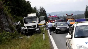 Şoferul sloven care a ucis în accident un procuror din Arad şi pe familia acestuia, găsit mort