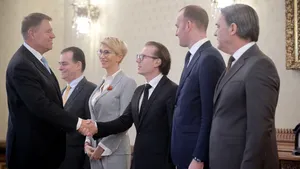 Politica, quid prodest? Retrospectiva anului 2020: două scrutine, COVID-19 şi ape tulburi în politica românească