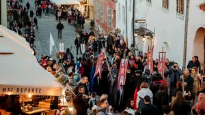 Astăzi începe „Carnaval în cetate”, cel mai mare festival al verii din Transilvania