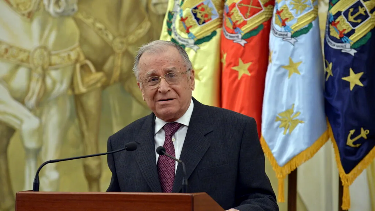 Fostul președinte Ion Iliescu se află în stare stabilă de sănătate