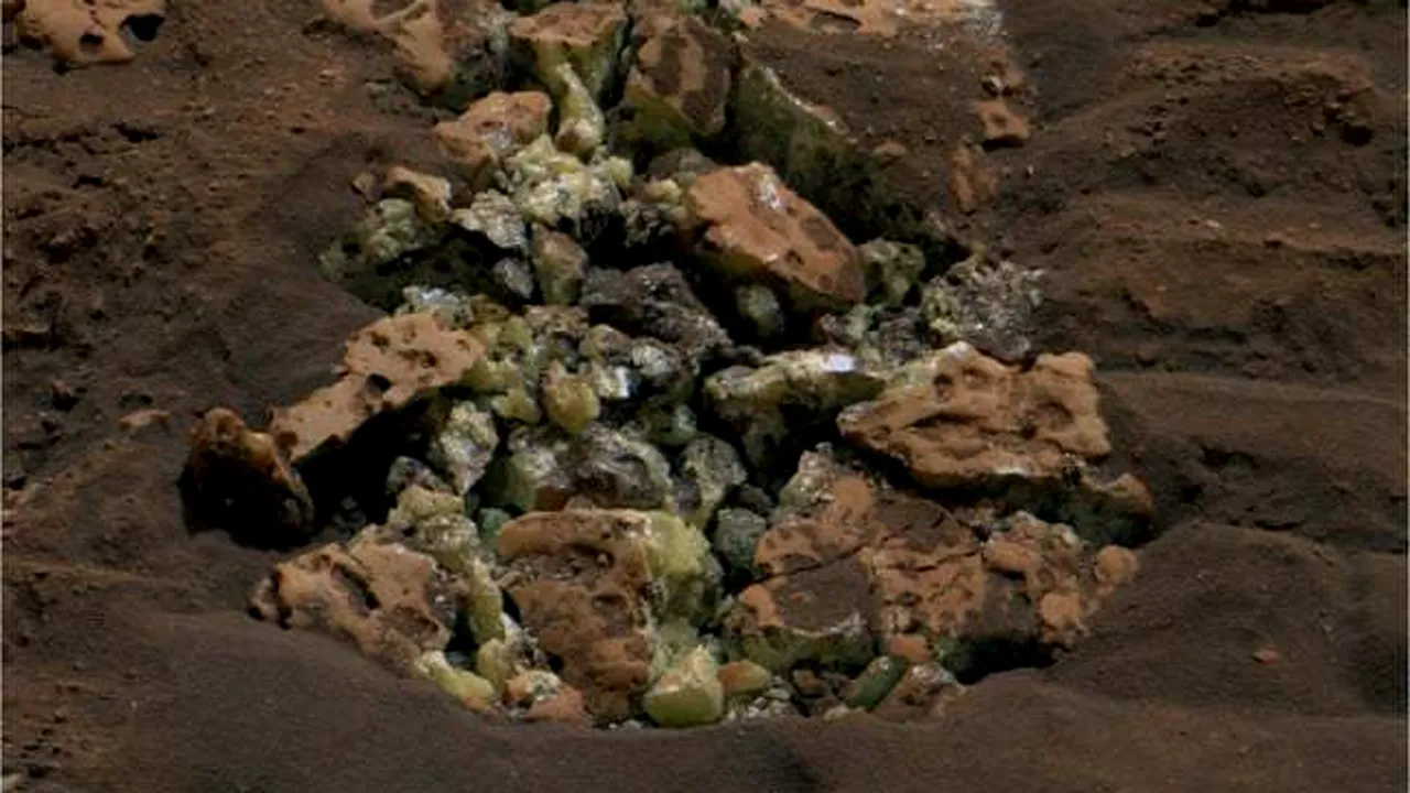 Ultima descoperire a roverului marţian Curiosity surprinde oamenii de ştiinţă