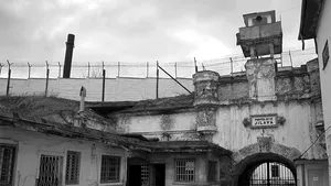 MEDIAFAX ZOOM: Supravieţuitorii - GALERIE FOTO