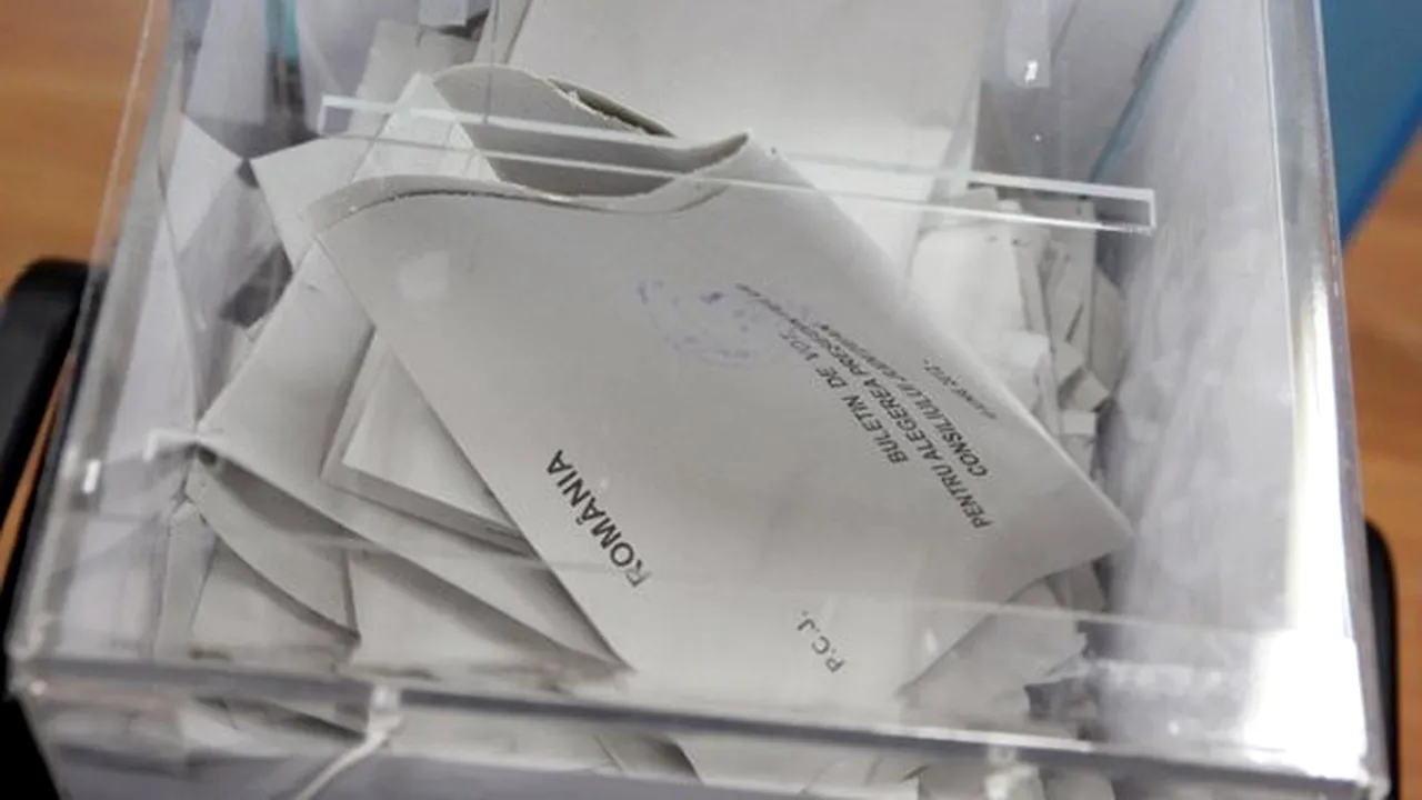 ALEGERI LOCALE 2012: Prezenţa la vot în Capitală a fost de 44,26% la ora 21.00