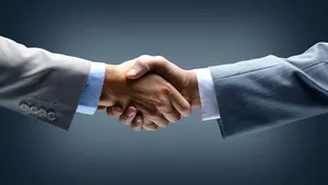 Fondul american Varde licitează agresiv pentru cumpărarea Bancpost