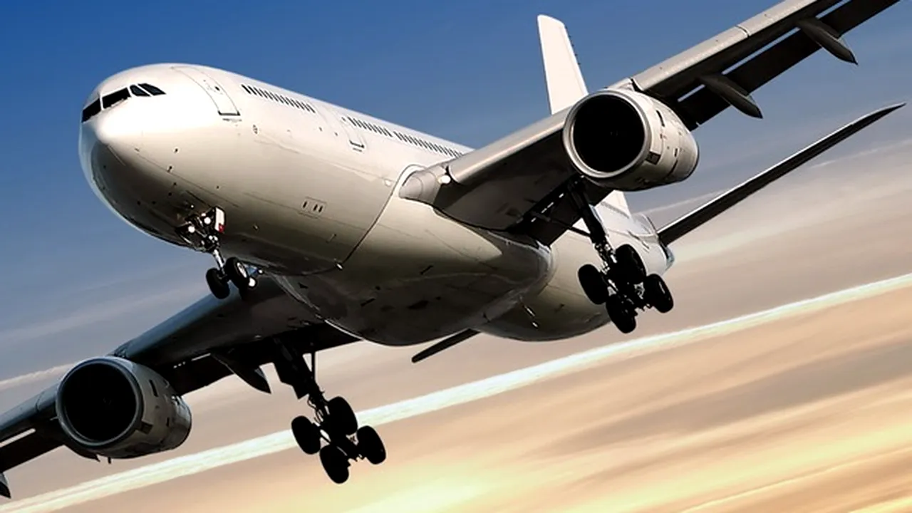 Sistemele de rezervare a biletelor de avion sunt expuse riscurilor de securitate, spun experţi
