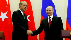 Rusia şi Turcia au semnat un acord pentru înlăturarea restricţiilor privind schimburile comerciale