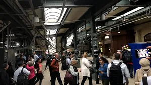 Cel puţin 35 de răniţi într-un accident feroviar produs la New York