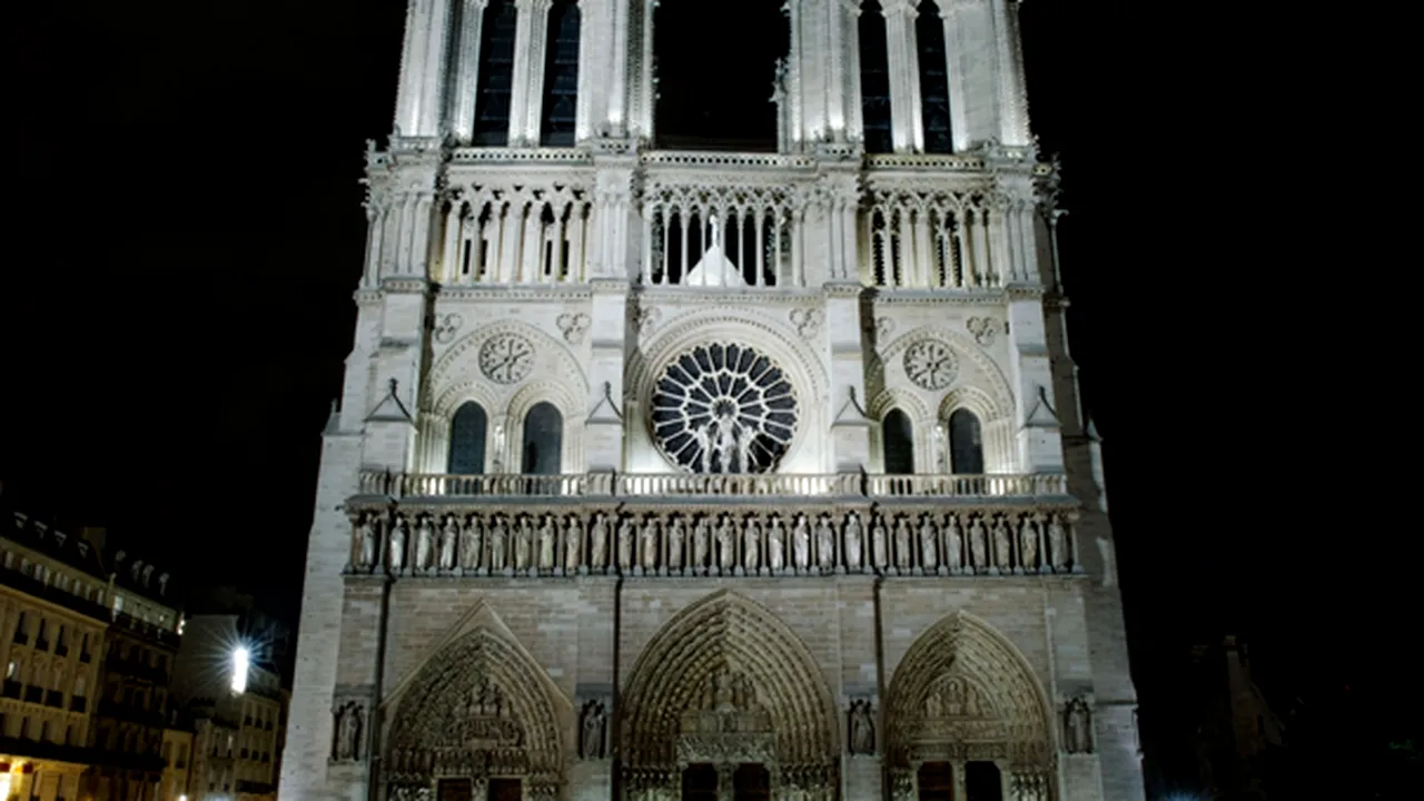 Topul celor mai vizitate obiective culturale din Paris. Ce obiectiv turistic atrage peste 13 milioane de vizitatori anual