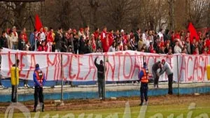 Mai mulţi fani dinamovişti au plecat la Doneţk pentru a se întâlni cu Lucescu