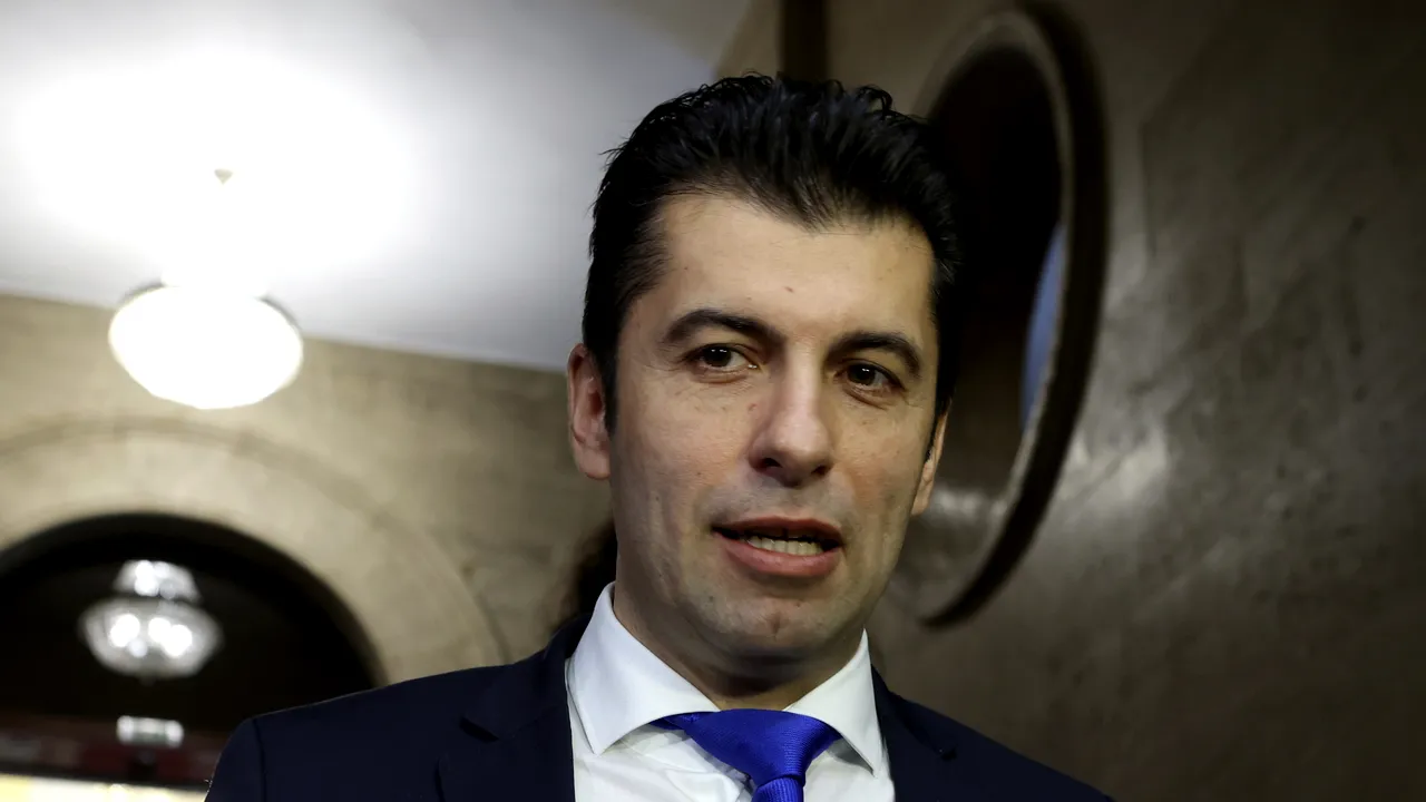 PREZENTUL FĂRĂ PERDEA  Marius Oprea: Ce-a căutat bulgaru-n Austria?